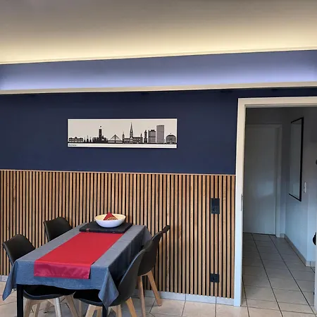 Fuer 4 Pers In Sechtem Bei Koeln/bonn, Db-anschluss Apartment