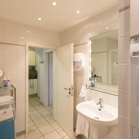 Lägenhet Fuer 4 Pers In Sechtem Bei Koeln/bonn, Db-anschluss *