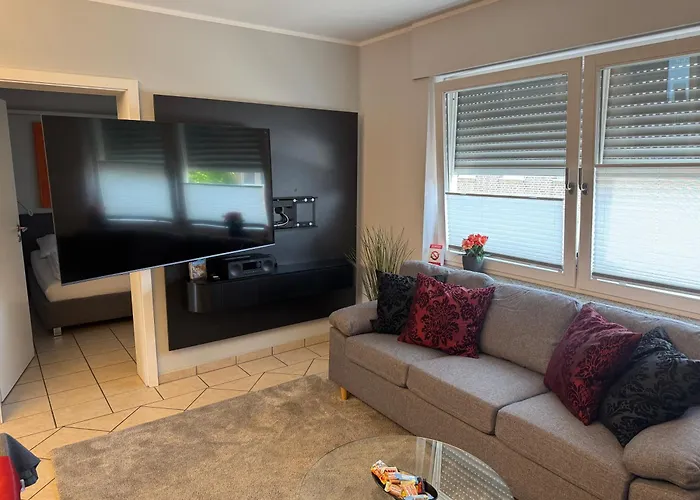 Fuer 4 Pers In Sechtem Bei Koeln/bonn, Db-anschluss *