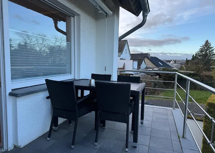 Fuer 4 Pers In Sechtem Bei Koeln/bonn, Db-anschluss