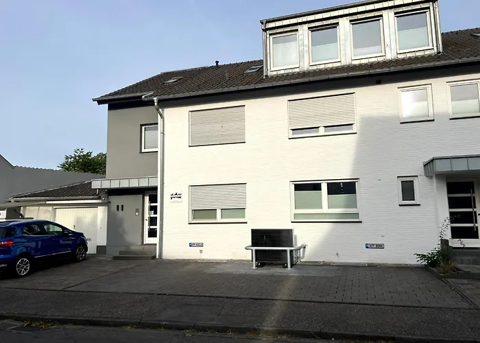 Fuer 4 Pers In Sechtem Bei Koeln/bonn, Db-anschluss * Bornheim (Rheinland)